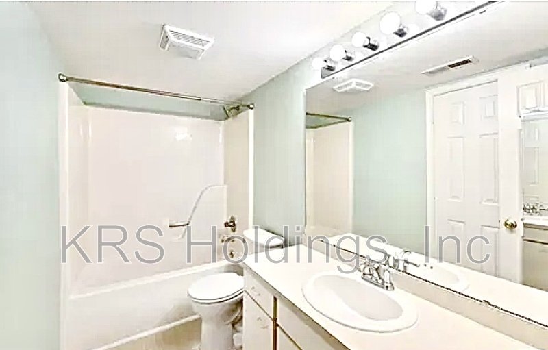 Bright property image