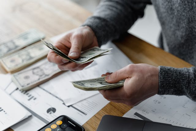 couinting-money-and-paperwork